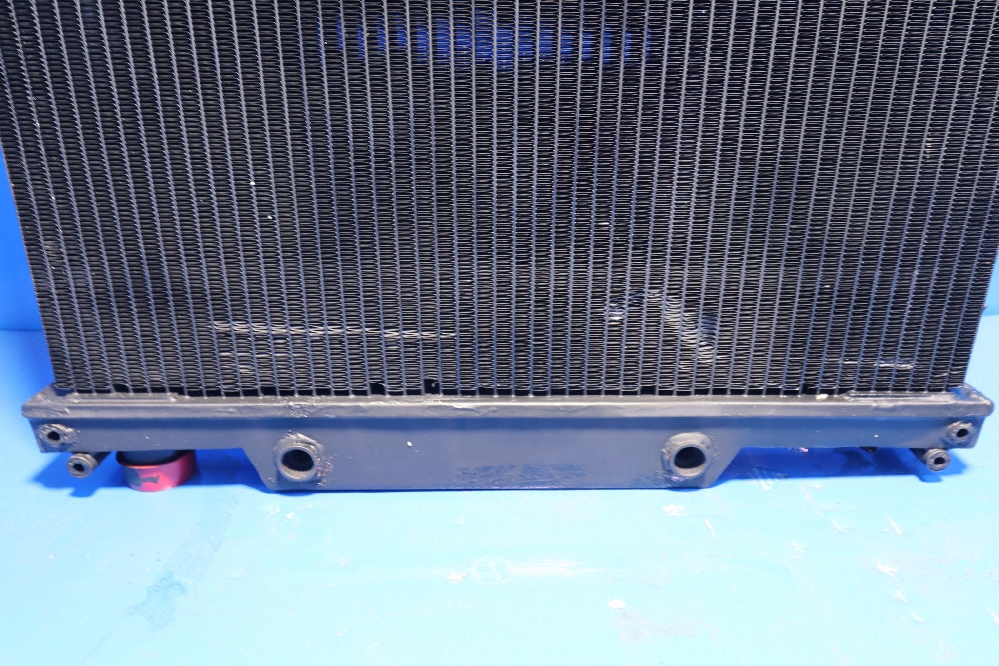 Second image of Ford F700 Radiator - Aluminum