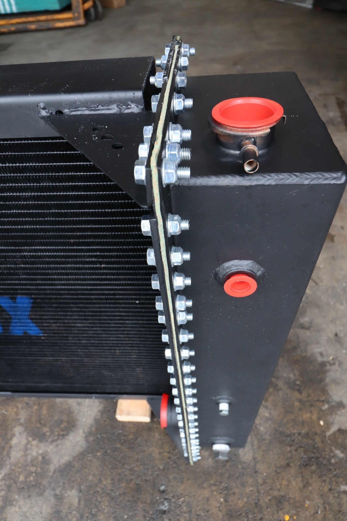 Second image of Ford L-9000 Radiator-BOH